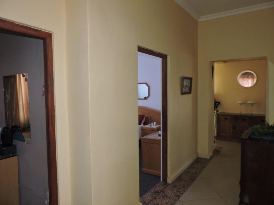 3 Bedroom Property for Sale in Glenlilly Western Cape